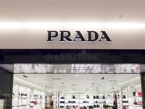 is prada cheaper in paris or italy
